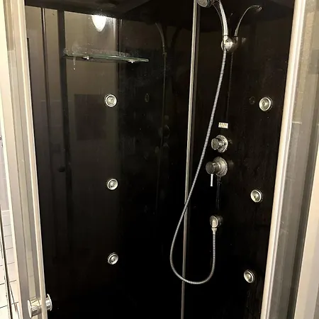 Appartement Large For Up To 18 People Near Halle Leipzig With Pool Table Landsberg (Saxony-Anhalt)