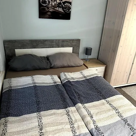 Apartment Large For Up To 18 People Near Halle Leipzig With Pool Table Landsberg (Saxony-Anhalt)