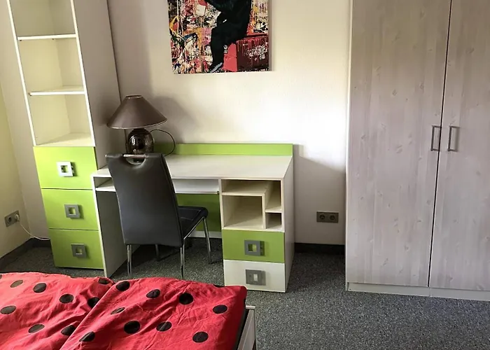 Large For Up To 18 People Near Halle Leipzig With Pool Table Appartement Landsberg (Saxony-Anhalt)