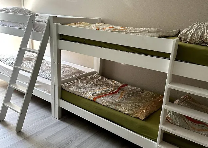 Large For Up To 18 People Near Halle Leipzig With Pool Table * Landsberg (Saxony-Anhalt)